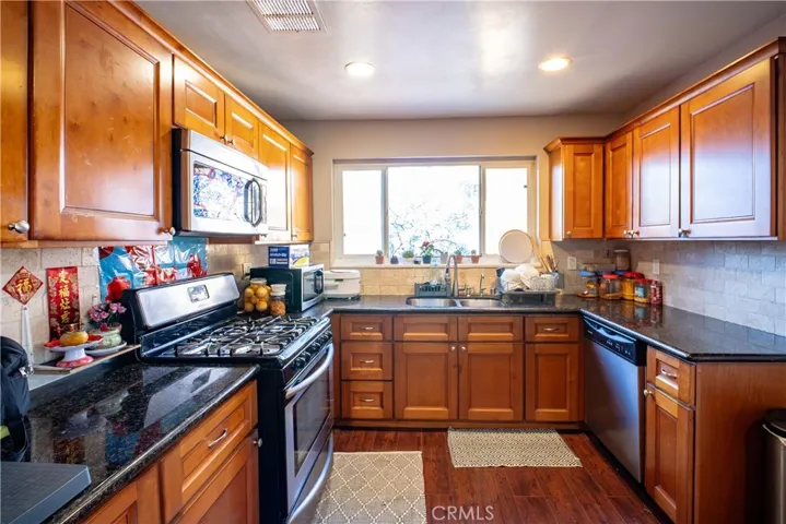 11181 Clarissa, Garden Grove, California 92840 — photo 5