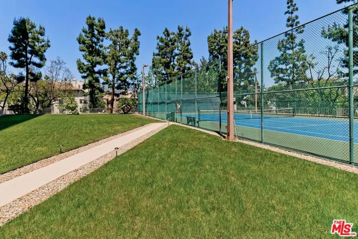 Community Grounds and Tennis C