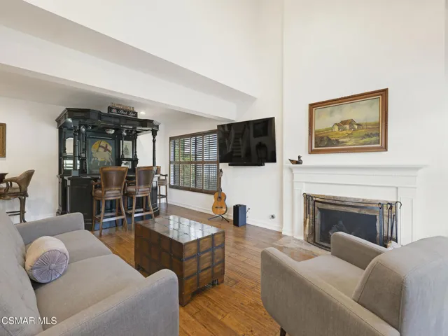 282 Hunters Point Drive, Thousand Oaks, California 91361 — photo 4