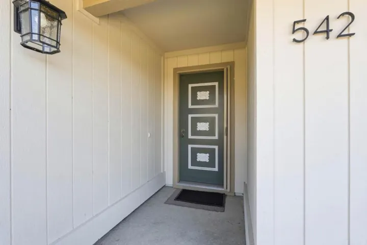 542 Hamlin Way, San Leandro, California 94578 — photo 5