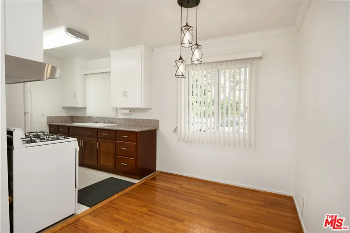256 S Doheny Drive 1, Beverly Hills, California 90211 — photo 5