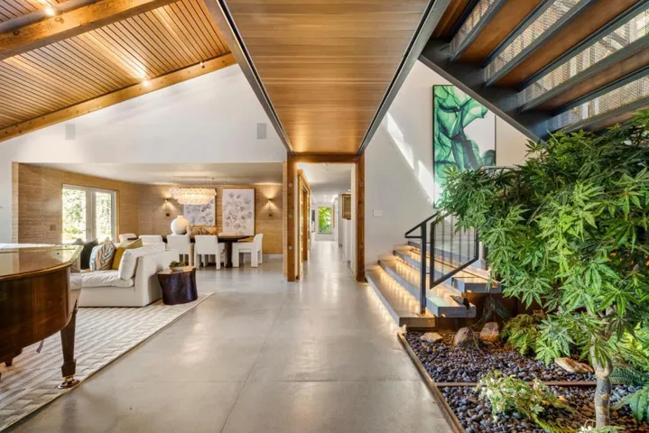 14123 Tracy Court, Los Altos Hills, California 94022 — photo 5