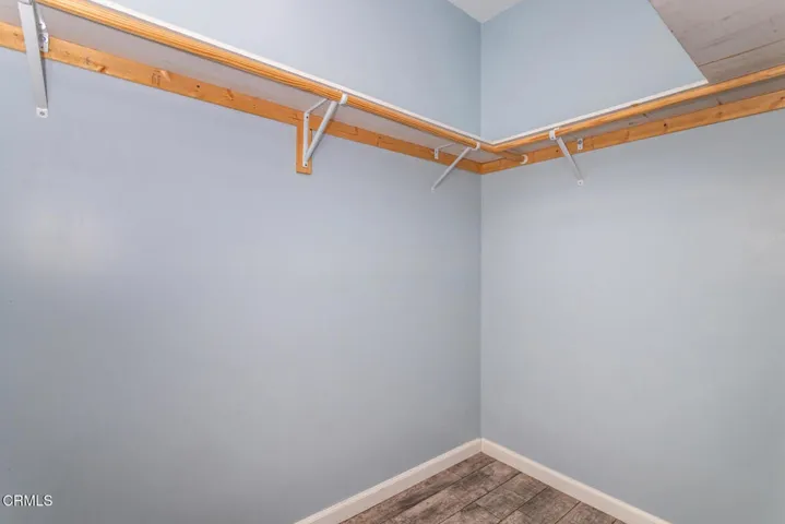walk in closet