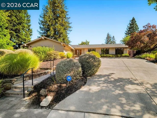 8 Dunsmoor Ct, Danville, California 94526 — photo 4
