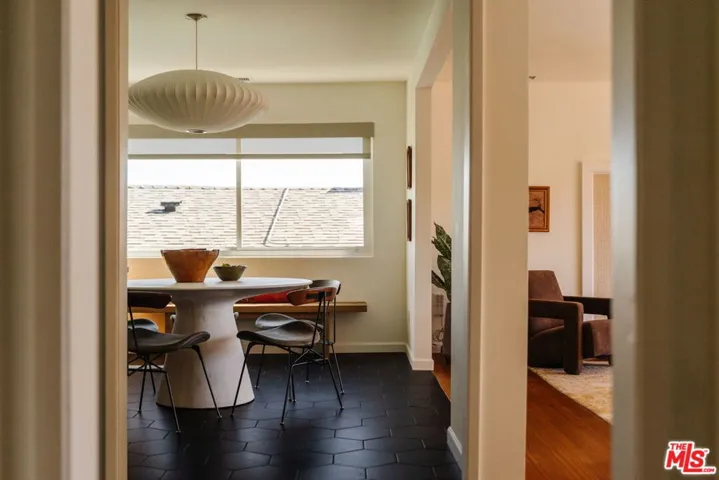 941 Fortune Way, Los Angeles, California 90042 — photo 5