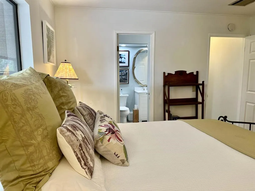 2nd Bedroom 2nd Bedroom