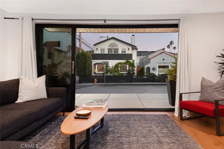 171 Savona Walk, Long Beach, California 90803 — photo 4