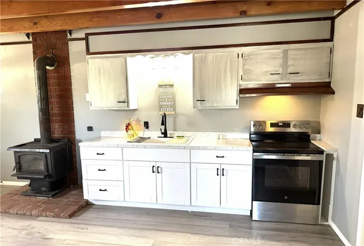 16524 Oldenburg Road, Apple Valley, California 92307 — photo 4
