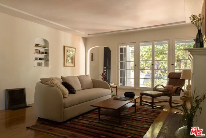 3666 Roderick Road, Los Angeles, California 90065 — photo 5
