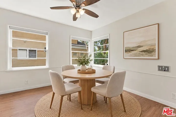 7822 Denrock Avenue, Los Angeles, California 90045 — photo 5