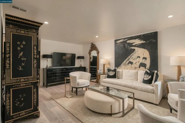 2501 Golden Rain Rd 8, Walnut Creek, California 94595 — photo 5