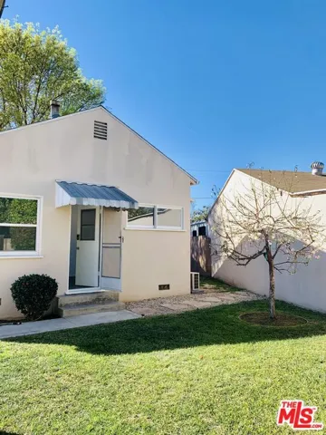 11559 Cumpston Street 1/2, North Hollywood, California 91601 — photo 5