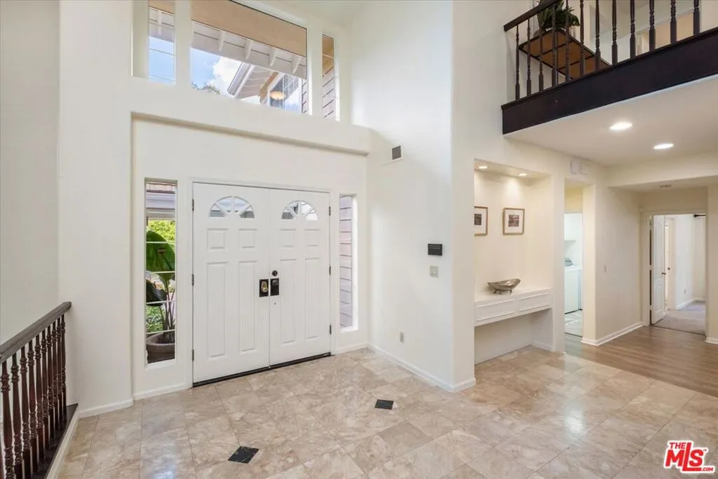 gallery-image 3