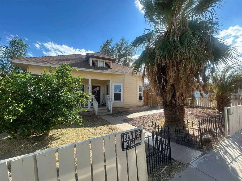 521 Acoma