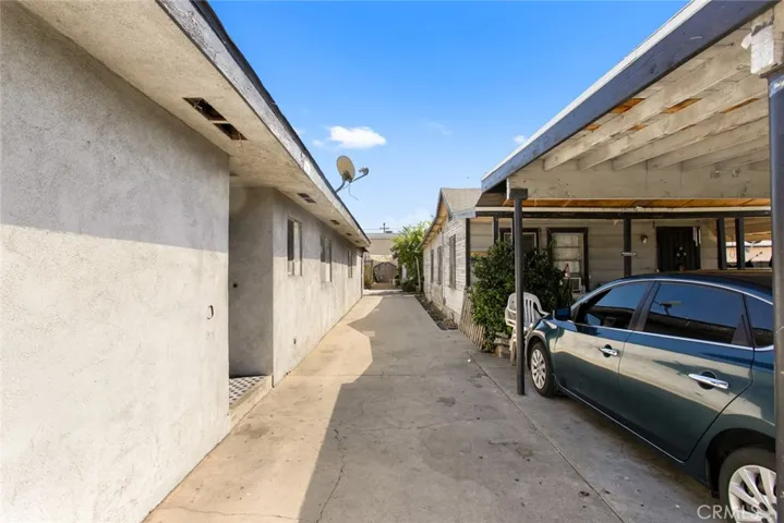 6882 Jaboneria, Bell Gardens, California 90201 — photo 5