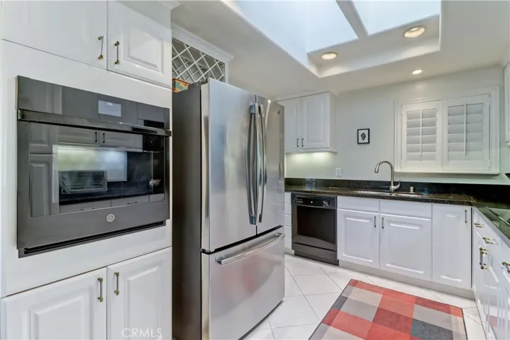 881 Via Mendoza O, Laguna Woods, California 92637 — photo 4