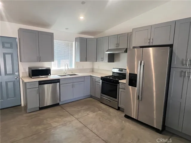 13244 El Cajon, Desert Hot Springs, California 92240 — photo 5