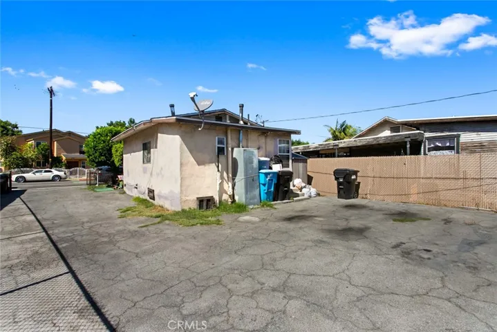 7004 Jaboneria, Bell Gardens, California 90201 — photo 5