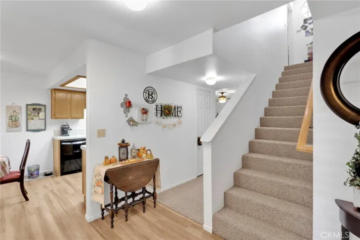 19044 Elm Drive, Apple Valley, California 92308 — photo 5
