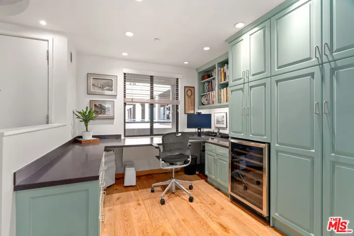 140 Ocean Park Boulevard 425, Santa Monica, California 90405 — photo 4