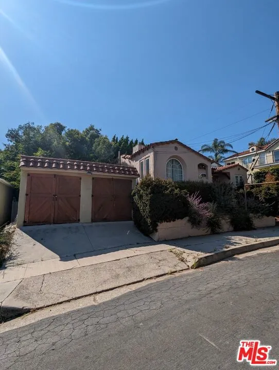 2743 Locksley Place, Los Angeles, California 90039 — photo 4