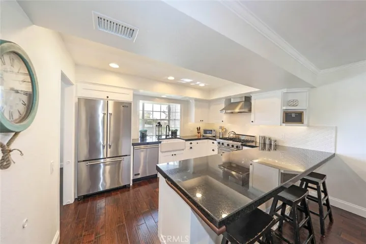 2707 Hillside Drive, Newport Beach, California 92660 — photo 5