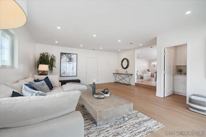 3345 Stadium Ct, San Diego, California 92122 — photo 4