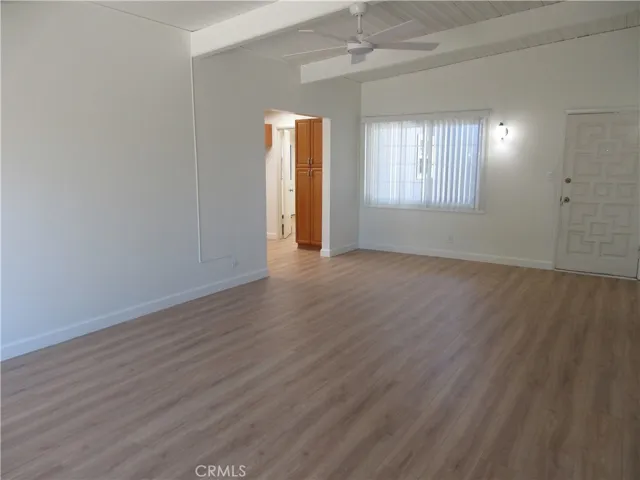 10818 Paso Robles Avenue, Granada Hills, California 91344 — photo 5