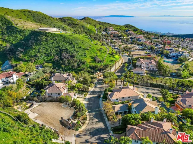 16821 Via La Costa, Pacific Palisades, California 90272 — photo 5