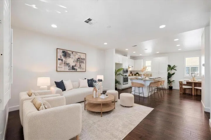 305 Santa Diana Terrace, Sunnyvale, California 94085 — photo 4