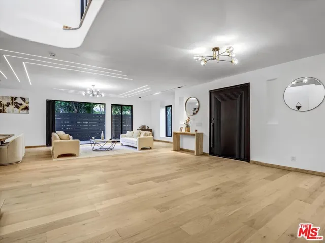 3943 Wade Street, Los Angeles, California 90066 — photo 5