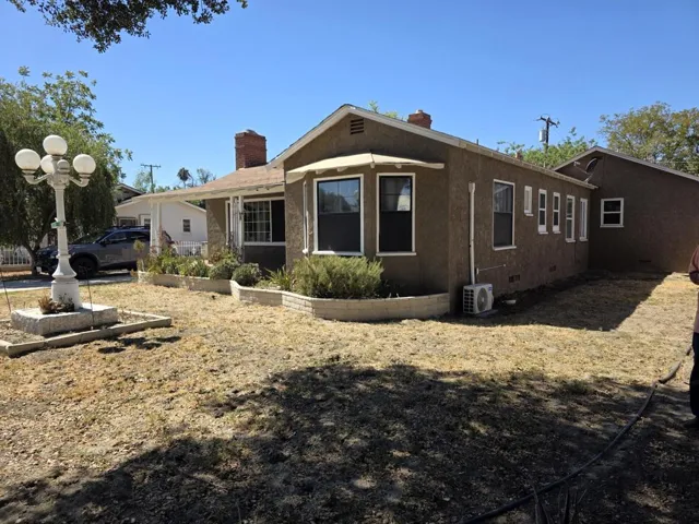 311 S Carmalita Street, Hemet, California 92543 — photo 4