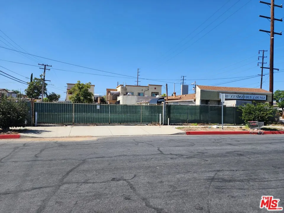 454 E Sepulveda Blvd