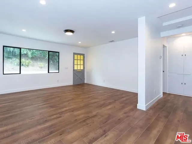 858 Oneonta Drive, Los Angeles, California 90065 — photo 4