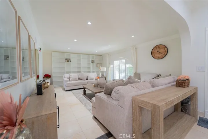 19714 Romar Street, Chatsworth, California 91311 — photo 4