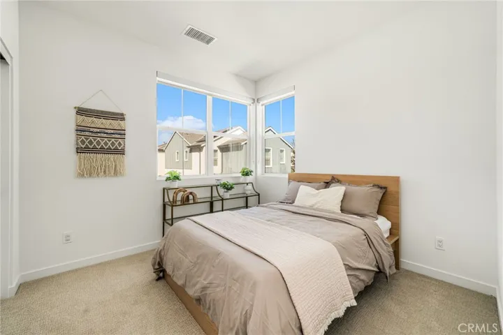 Secondary Bedroom.