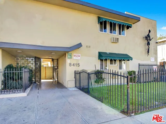 8415 Willis Avenue, Panorama City, California 91402 — photo 4