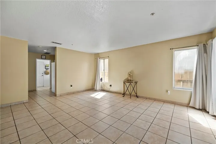 6532 Blanchard Avenue, Fontana, California 92336 — photo 4