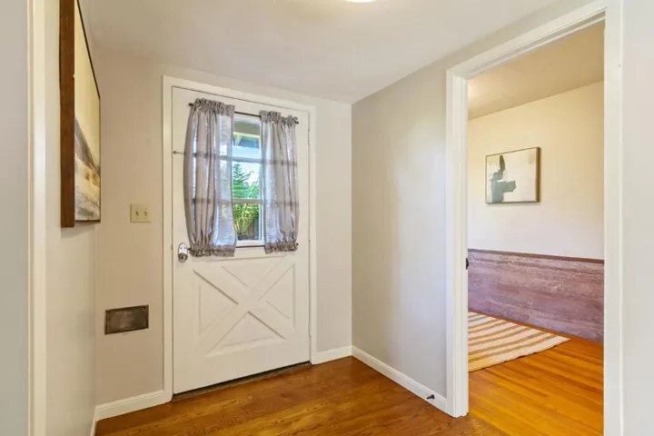 2129 Belmont Avenue, San Carlos, California 94070 — photo 5
