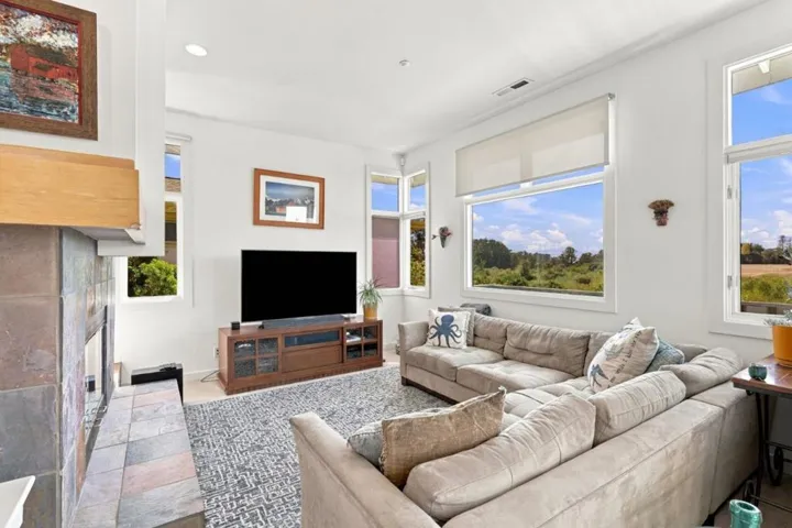 2102 Harborview Court, Santa Cruz, California 95062 — photo 5