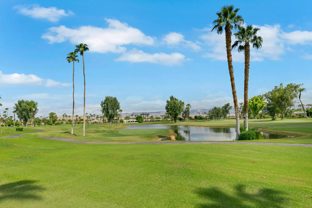 53 GOLFCOURSE MLS