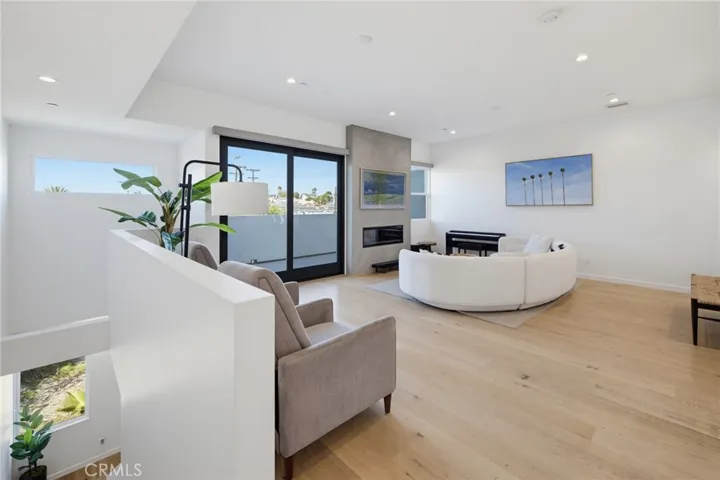 613 Aviation, Manhattan Beach, California 90266 — photo 4