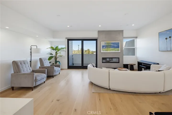 613 Aviation, Manhattan Beach, California 90266 — photo 5