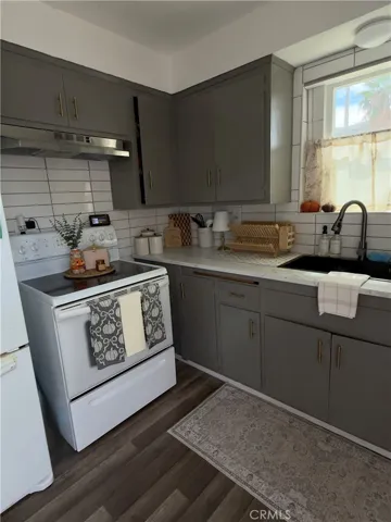 2123 Down Street, Riverside, California 92507 — photo 4