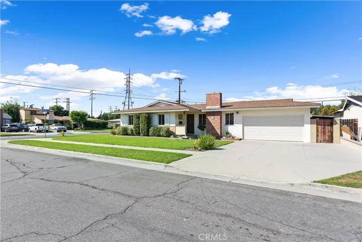 8805 Stardust Lane, Anaheim, California 92804 — photo 4