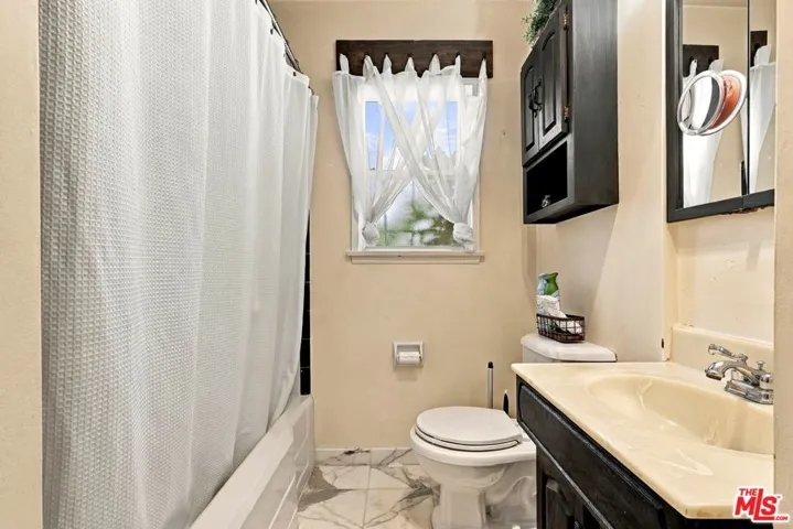 826 San Pascual Avenue, Los Angeles, California 90042 — photo 5