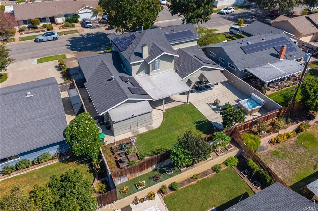  What a fantastic home in the heart of Orange County!