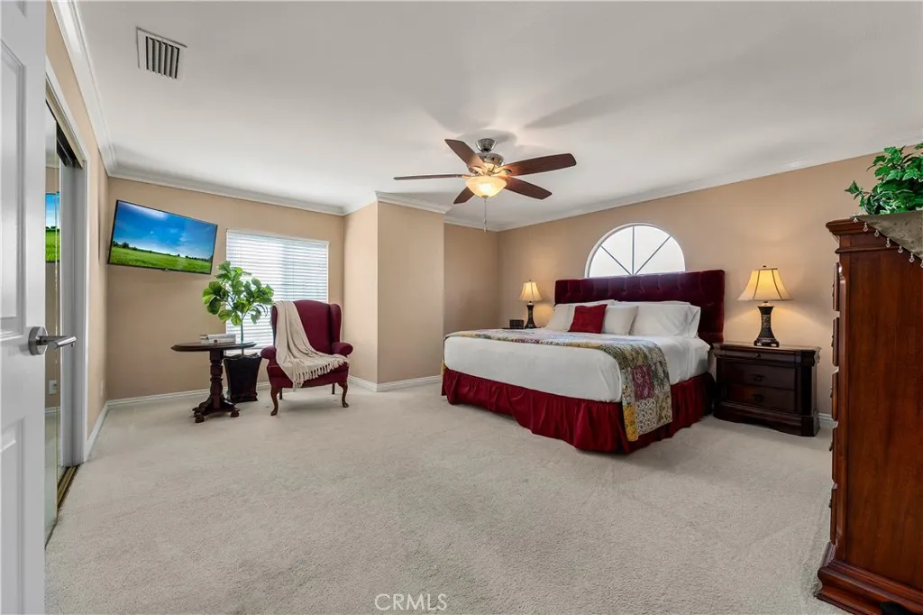 Oversize upstairs primary bedroom.