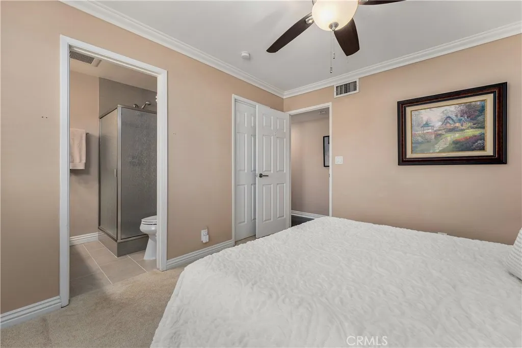 Downstairs primary bedroom with its own en suite bathroom.