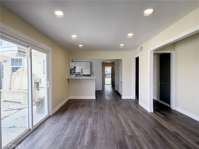 1420 Avenida Del Vista, Corona, California 92882 — photo 5